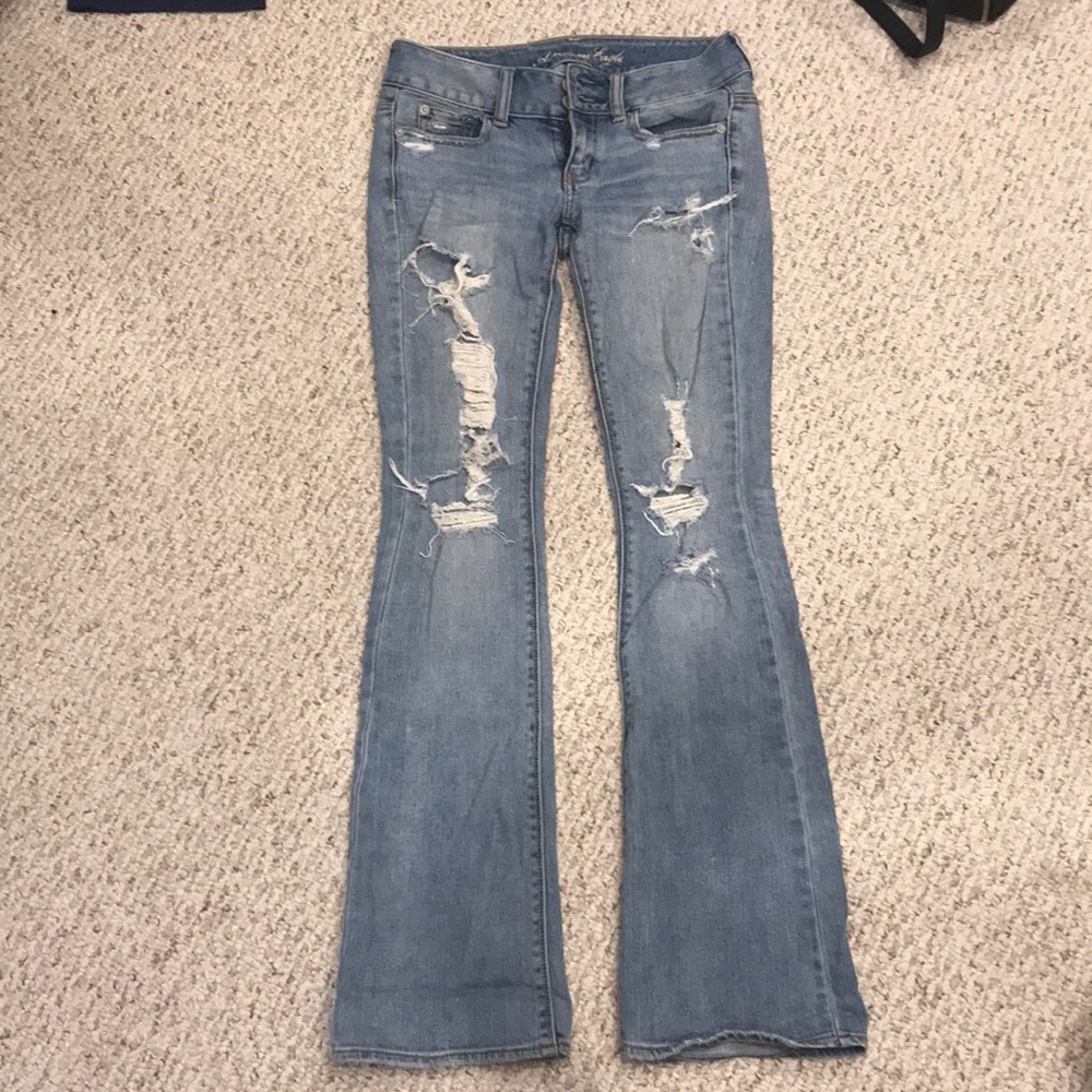 American eagle ripped jeans